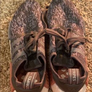 Women’s Adidas Tennis Shoes